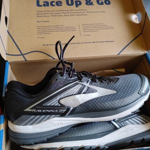 BROOKS Ravenna 8